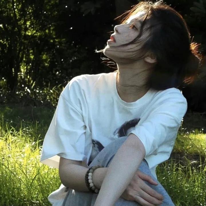 隔壁的护士助理